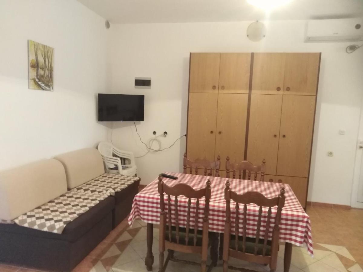 Apartman Ivica Vir Exterior foto